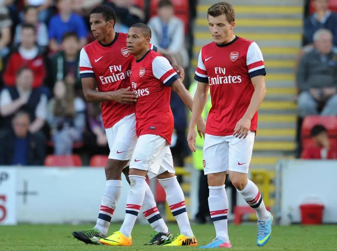 包含中超关键时刻走向成谜；阿森纳造点机会；震撼外界；资深球员宣示担当的词条-爱游戏平台